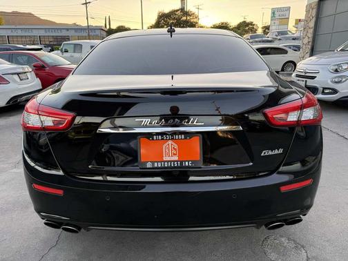 2017 Maserati Ghibli Base