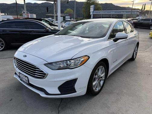 2019 Ford Fusion Hybrid SE