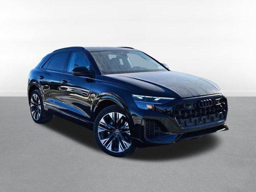 2025 Audi Q8 55 Premium