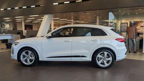 2025 Audi Q5 Prestige