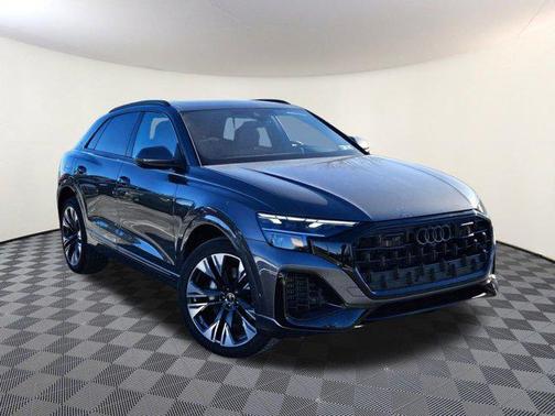 2025 Audi Q8 55 Premium Plus