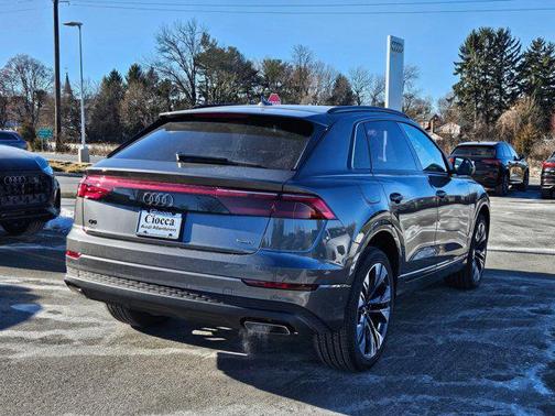 2025 Audi Q8 55 Premium Plus
