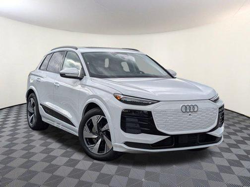 2025 Audi Q6 e-tron Prestige quattro