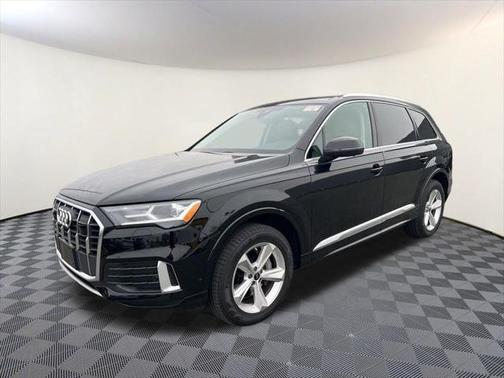 2024 Audi Q7 Premium 45 TFSI quattro Tiptronic