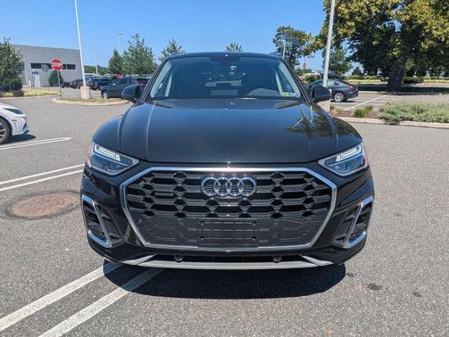 2023 Audi Q5 45 S line Premium Plus