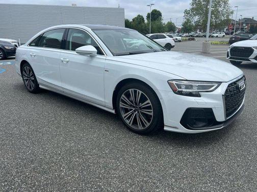 2023 Audi A8 L 55 TFSI quattro Tiptronic