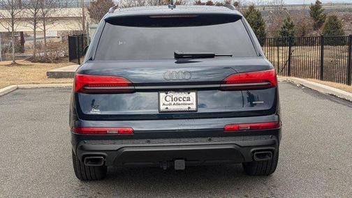 2025 Audi Q7 55 Prestige