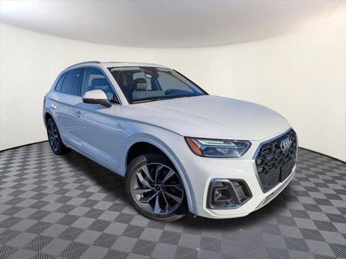 2024 Audi Q5 Premium Plus 45 TFSI S line quattro