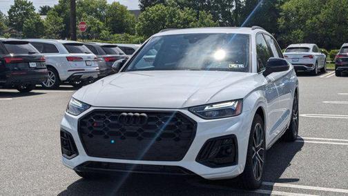 2025 Audi SQ5 3.0T Premium Plus