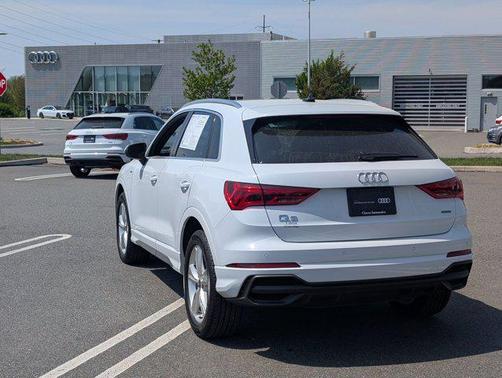 2024 Audi Q3 45 S line Premium Plus