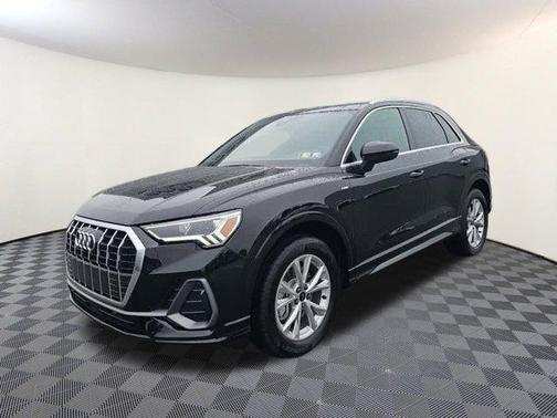 2024 Audi Q3 45 S line Premium Plus
