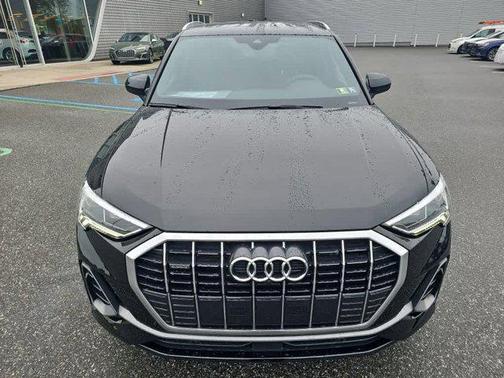 2024 Audi Q3 45 S line Premium Plus
