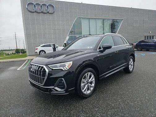 2024 Audi Q3 45 S line Premium Plus