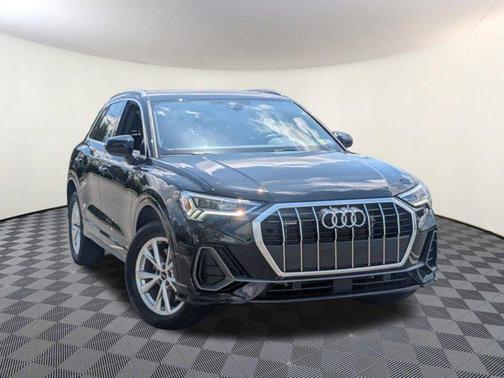 2024 Audi Q3 45 S line Premium Plus