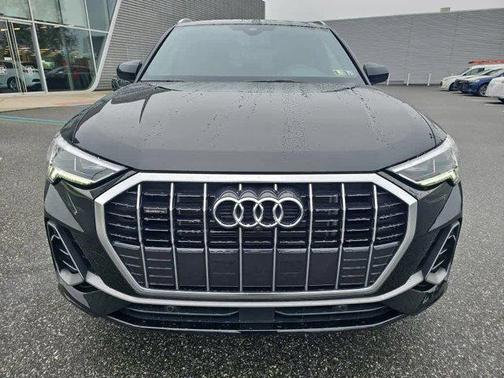 2024 Audi Q3 45 S line Premium Plus