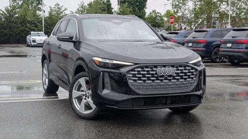 2025 Audi Q5 Premium Plus