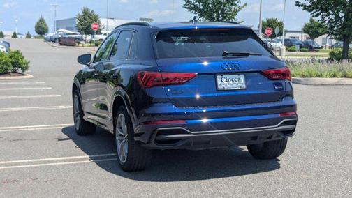 2025 Audi Q3 Premium 45 TFSI S line quattro Tiptronic