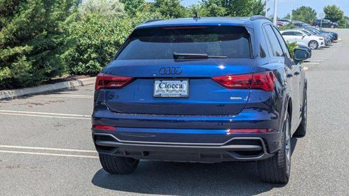 2025 Audi Q3 Premium 45 TFSI S line quattro Tiptronic