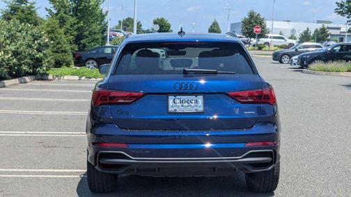 2025 Audi Q3 Premium 45 TFSI S line quattro Tiptronic