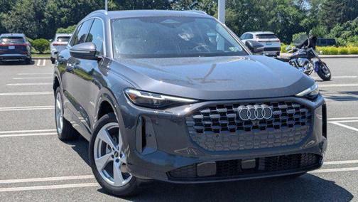 2025 Audi Q5 Premium Plus