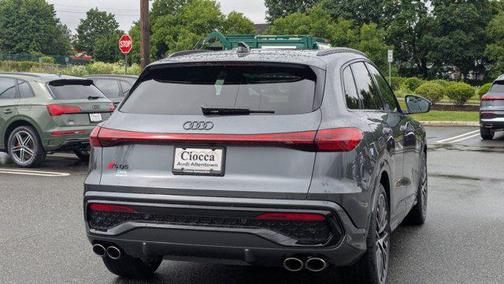 2025 Audi SQ5 3.0T Premium Plus