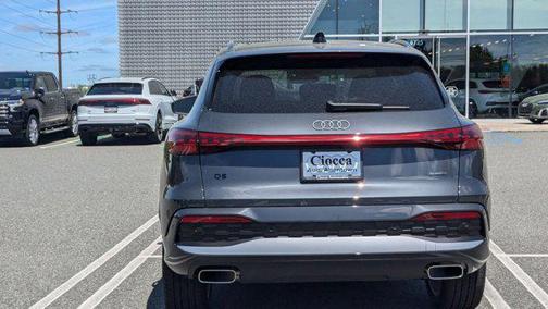 2025 Audi Q5 Premium Plus