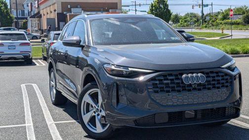 2025 Audi Q5 Premium Plus