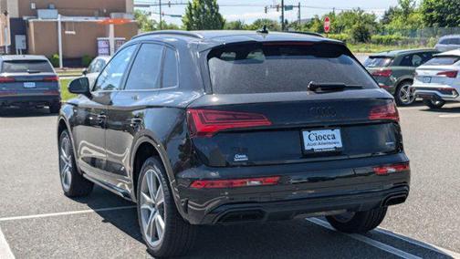 2025 Audi Q5 45 S line Premium