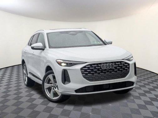 2025 Audi Q5 Premium Plus