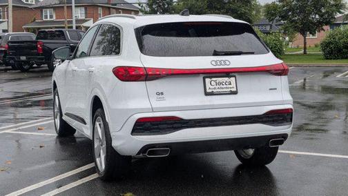 2025 Audi Q5 Premium Plus