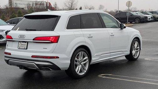 2025 Audi Q7 55 Premium Plus