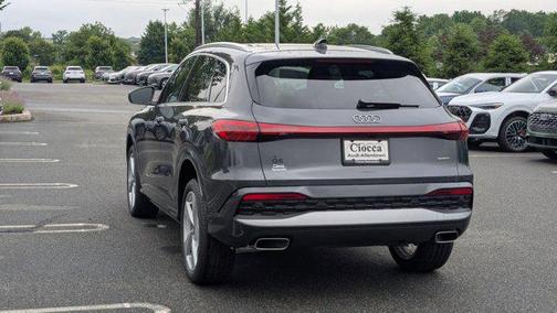 2025 Audi Q5 Premium Plus