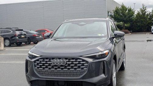 2025 Audi Q5 Premium Plus