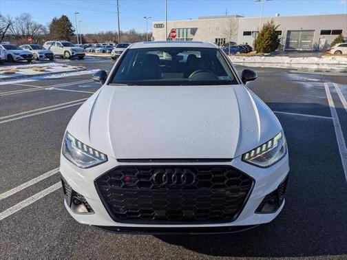 2023 Audi S4 Premium Plus TFSI quattro Tiptronic