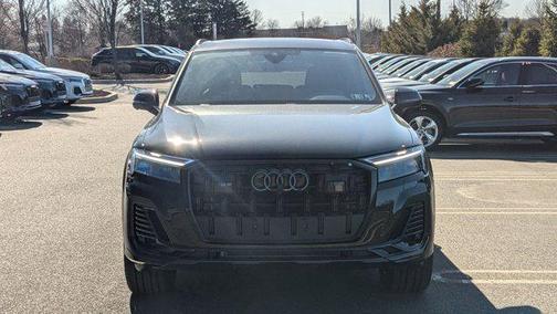 2025 Audi Q7 45 Premium Plus