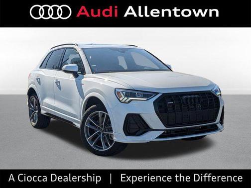 2025 Audi Q3 Premium 45 TFSI S line quattro Tiptronic