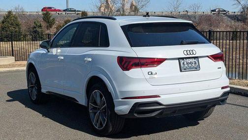 2025 Audi Q3 Premium 45 TFSI S line quattro Tiptronic