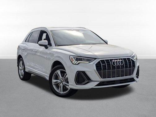 2024 Audi Q3 45 S line Premium Plus