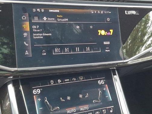 2025 Audi Q7 Premium Plus 55 TFSI quattro Tiptronic