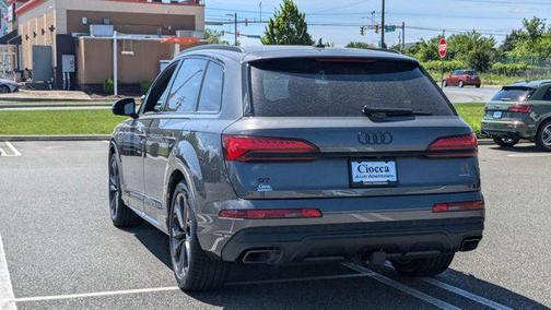 2025 Audi Q7 55 Premium Plus
