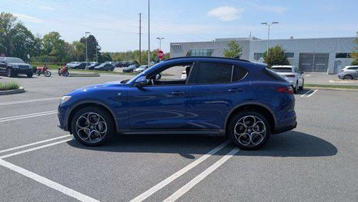 2023 Alfa Romeo Stelvio Ti