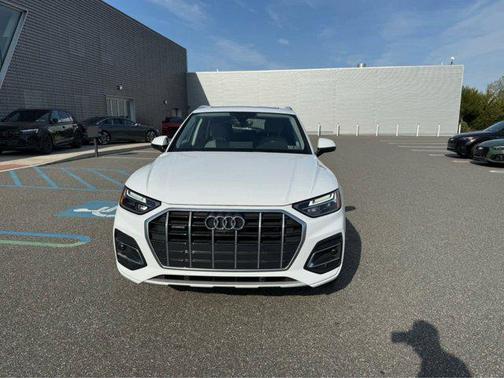 2021 Audi Q5 45 Premium Plus