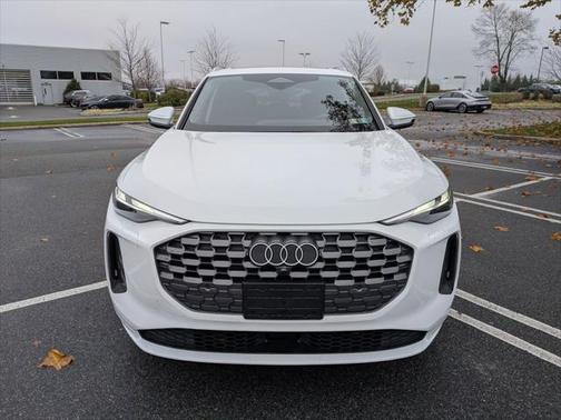 2025 Audi Q5 Premium TFSI quattro S tronic