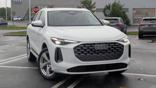 2025 Audi Q5 Premium Plus