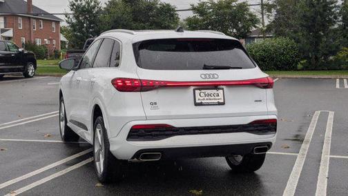 2025 Audi Q5 Premium Plus
