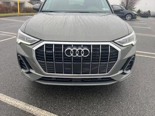 2023 Audi Q3 Premium Plus 45 TFSI S line quattro Tiptronic