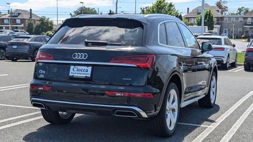 2025 Audi Q5 45 S line Premium Plus