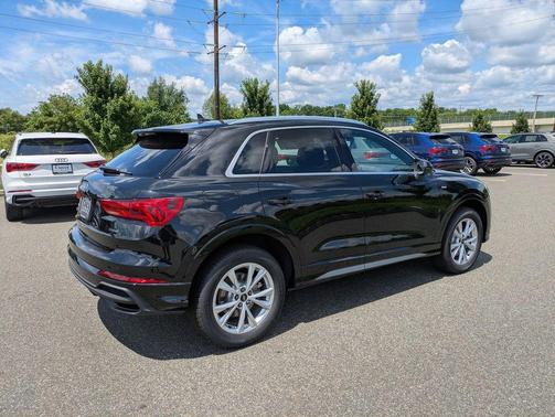 2025 Audi Q3 45 S line Premium Plus