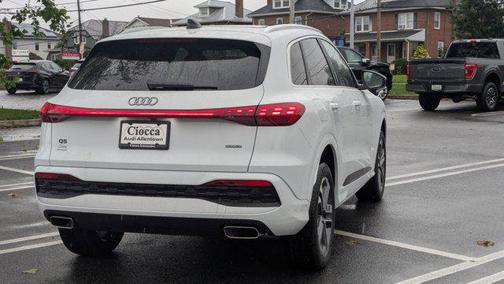 2025 Audi Q5 Premium