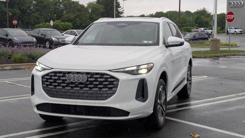 2025 Audi Q5 Premium